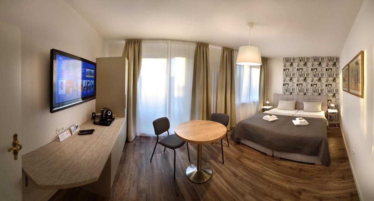 Hotel Buergerhof Кьолн Екстериор снимка