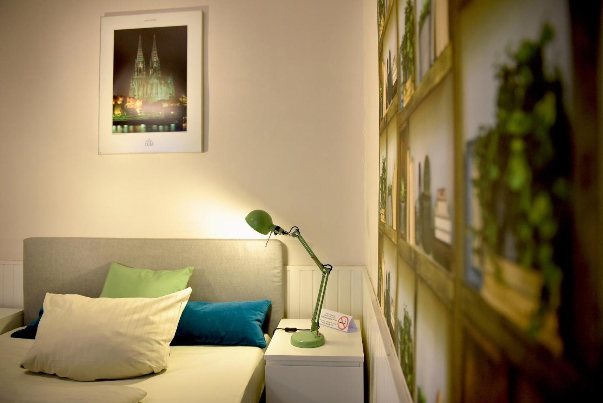 Hotel Buergerhof Кьолн Екстериор снимка