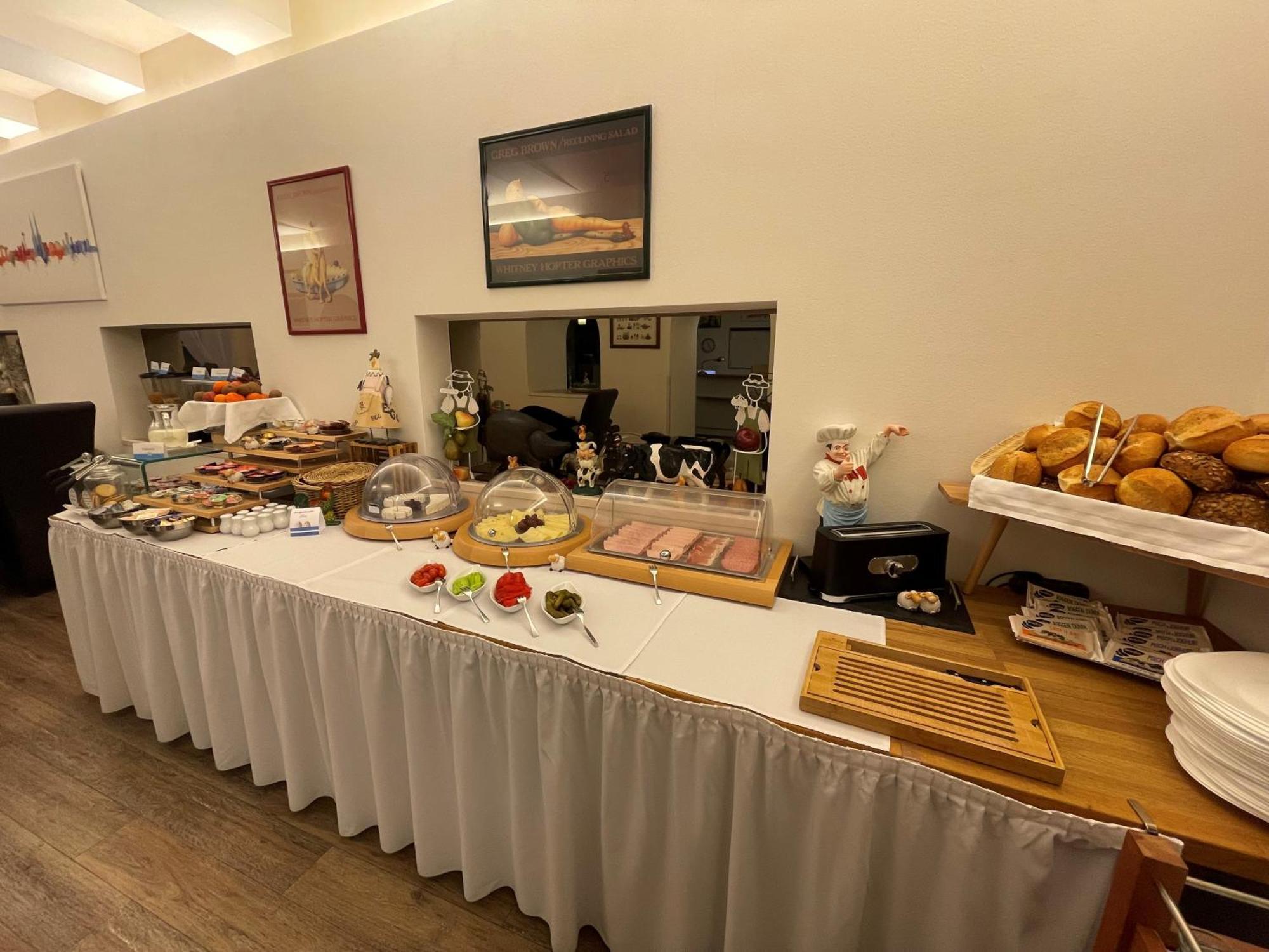 Hotel Buergerhof Кьолн Екстериор снимка