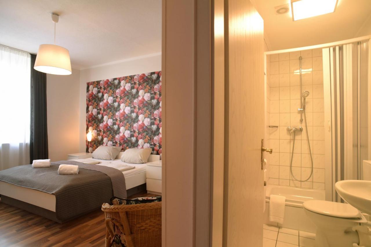 Hotel Buergerhof Кьолн Екстериор снимка