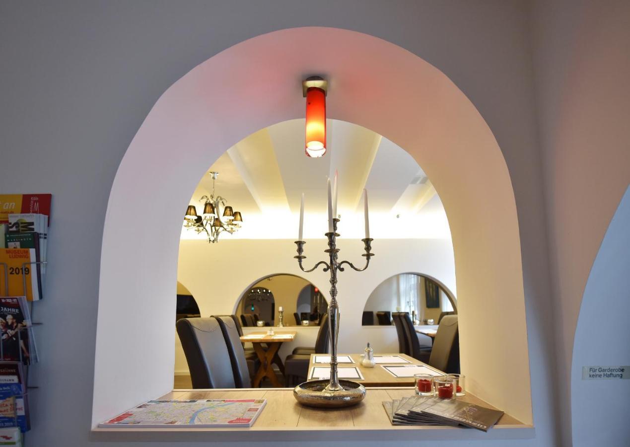 Hotel Buergerhof Кьолн Екстериор снимка